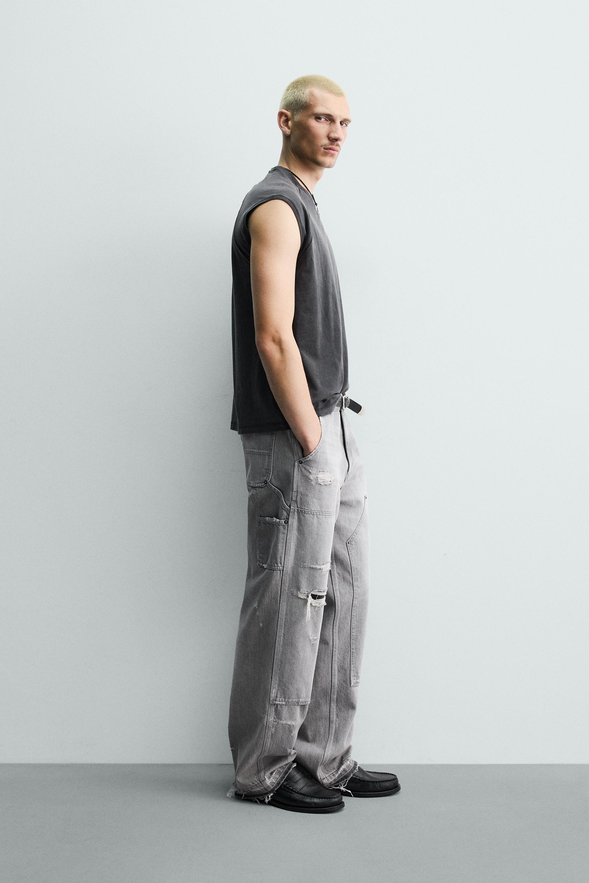 RELAXED FIT CARPENTER POCKET JEANS